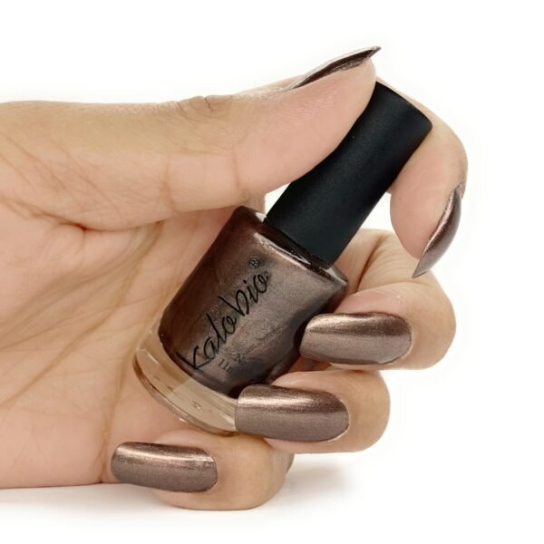 KALOBIO Metallic Finish Nail Enamel - Peanut M17